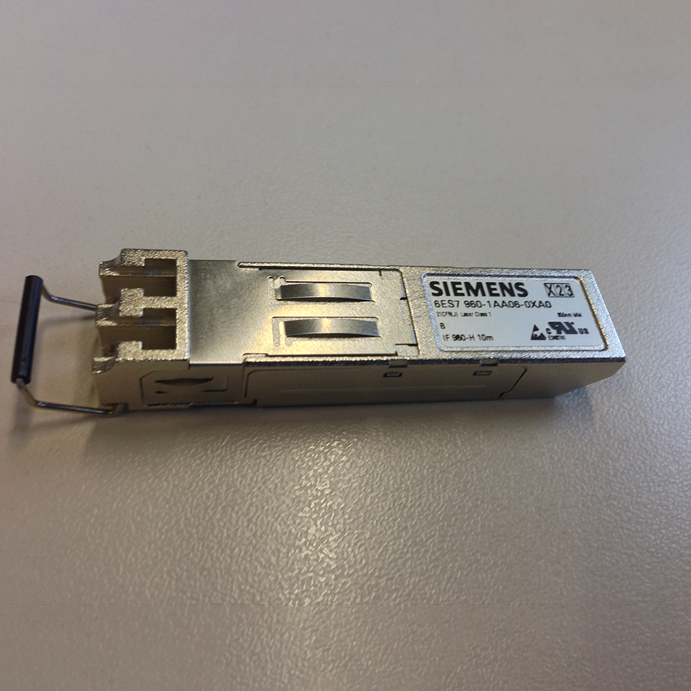 Siemens 6ES7960-1AB06-0XA0 S7-400 CPU ve Modül Aksesuarı